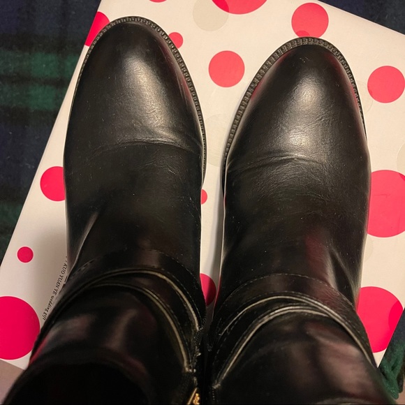 Tommy Hilfiger Black Boots - Picture 2 of 5